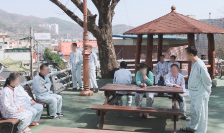 정신의학과 병동 행사 사진
